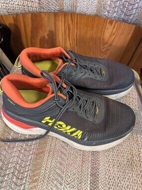Hoka Bondi 7 Running Shoe Mens 9